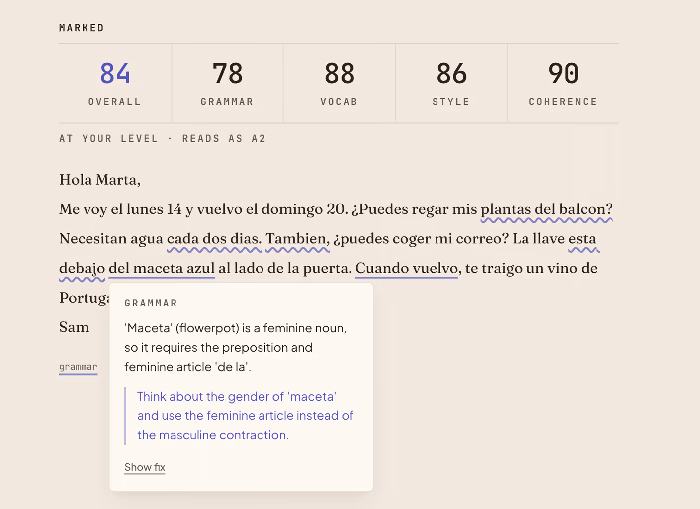 A message after checking: five scores above the text and the mistakes underlined. One is open: «maceta» is feminine, so «del» becomes «de la», with a hint and the fix kept back.